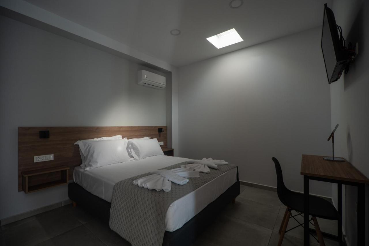 Kiani Apts Каливес