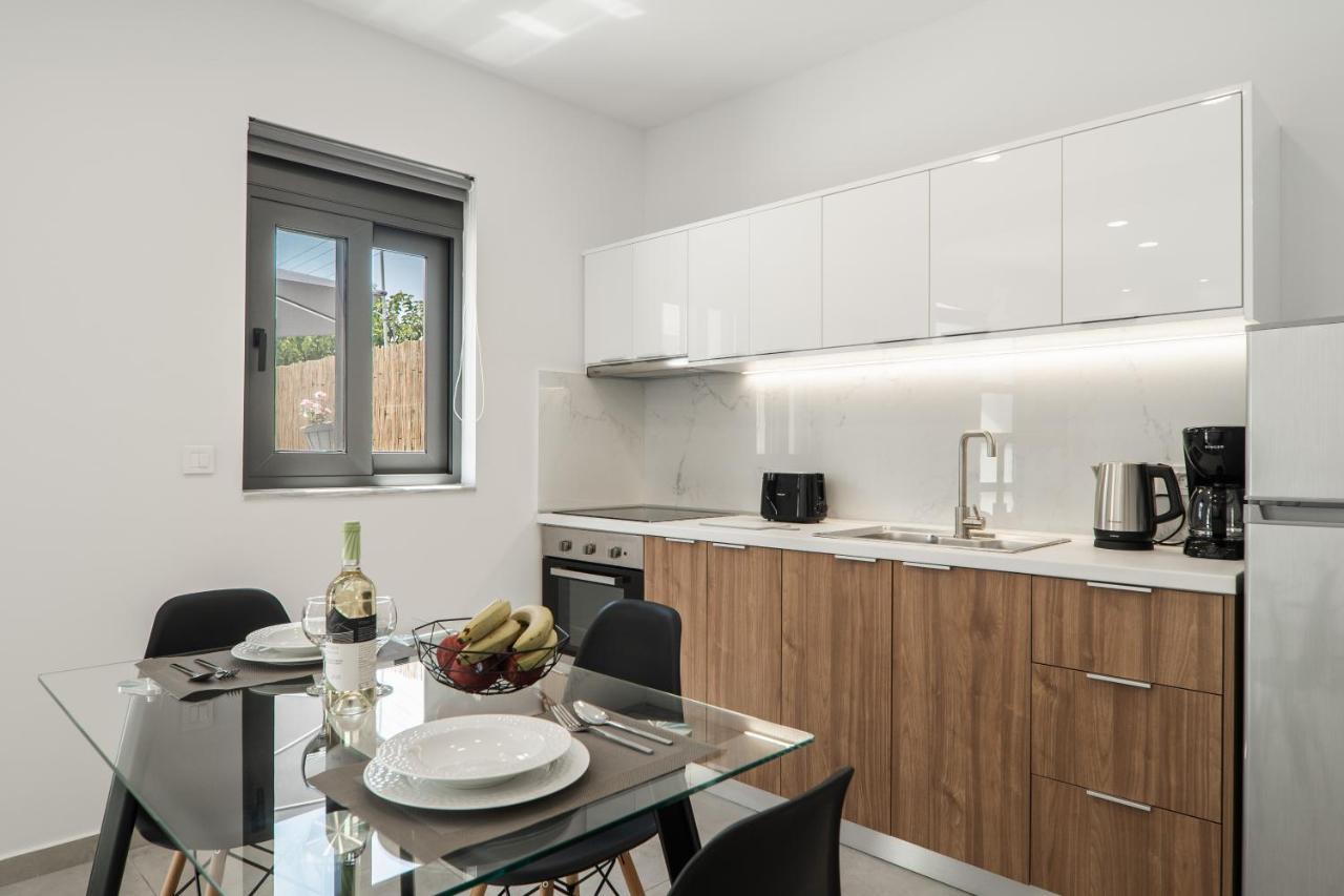 Дом отдыха Kiani Apts *