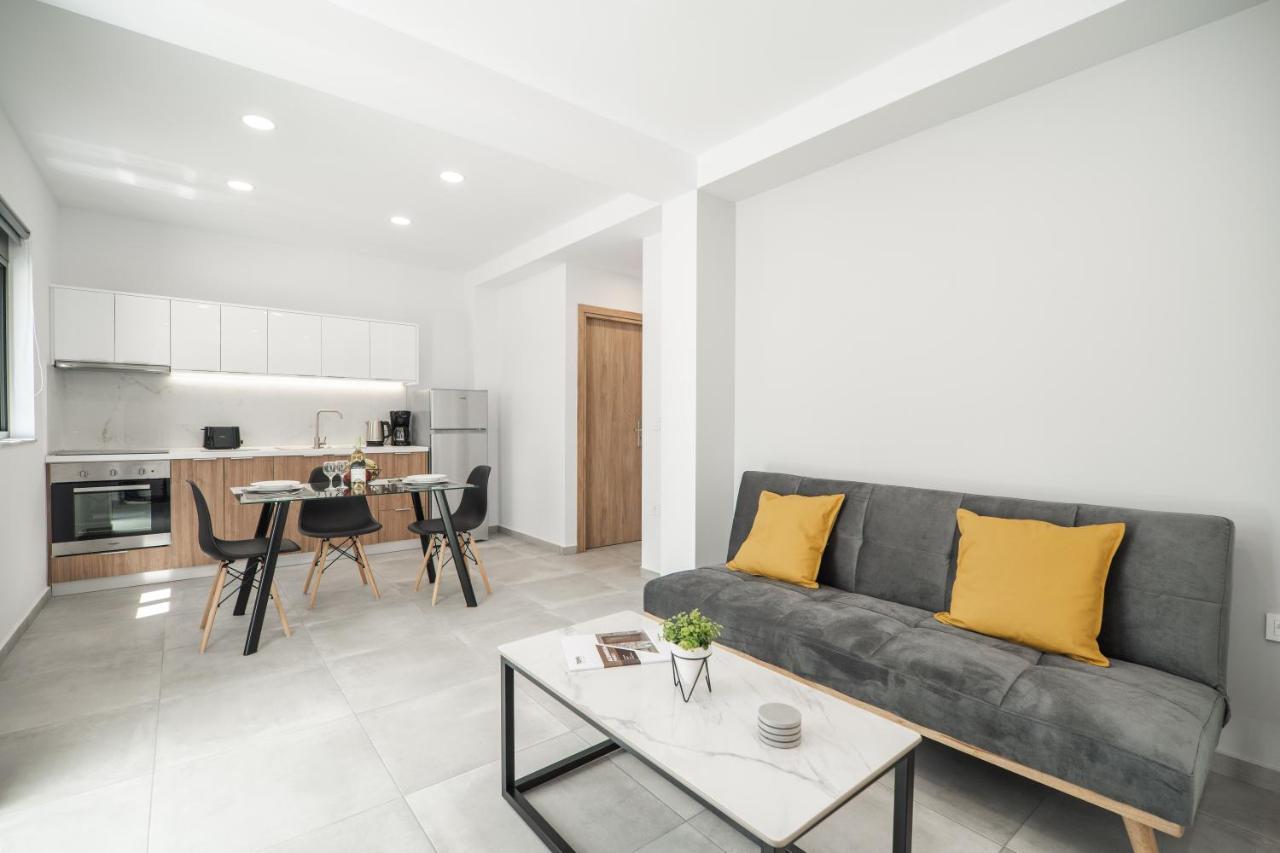 Kiani Apts