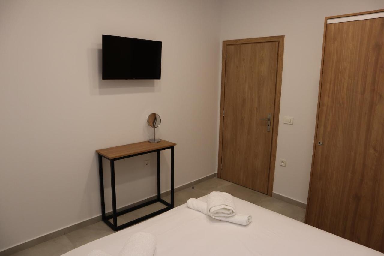 Kiani Apts Дом отдыха Каливес